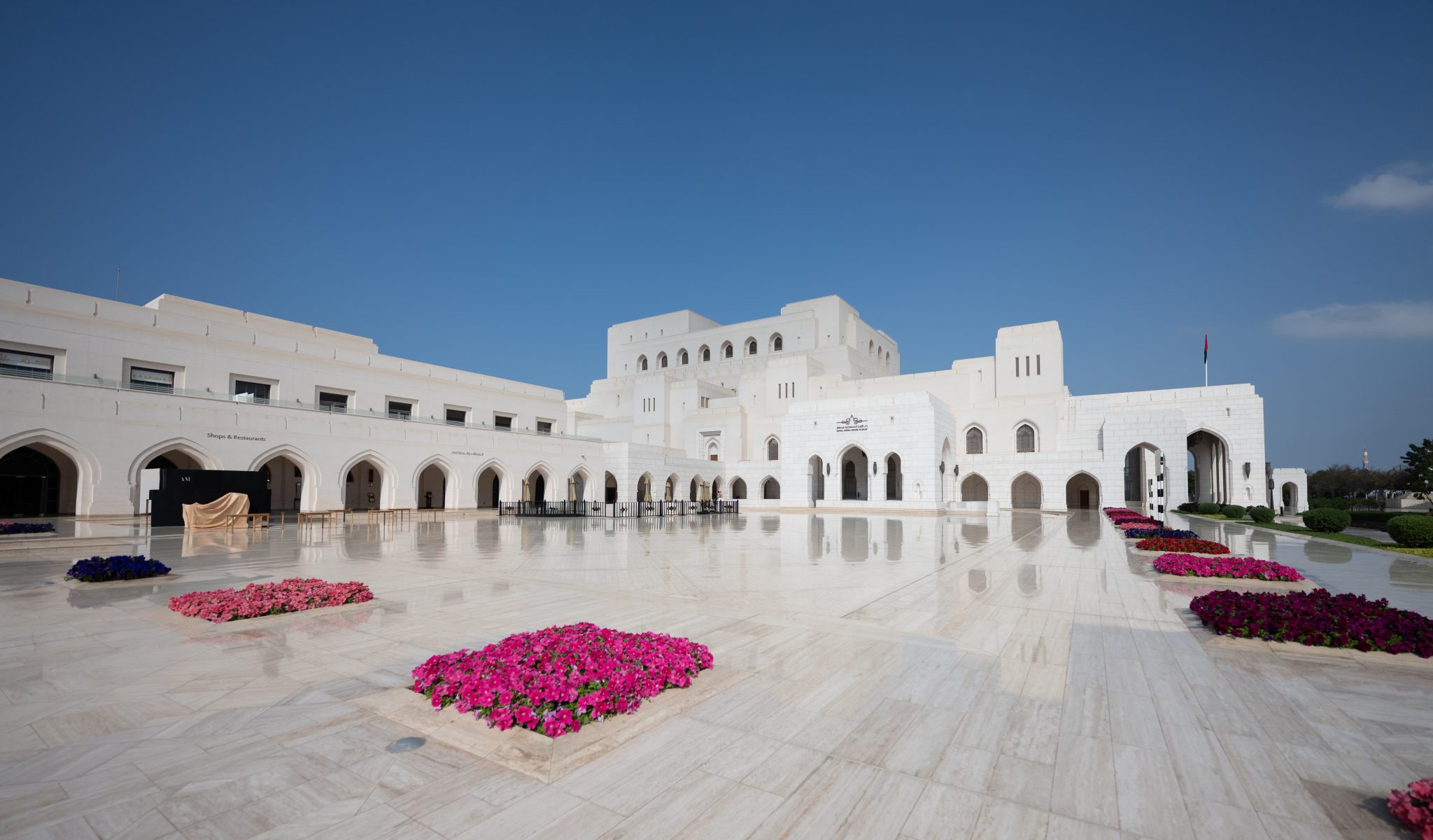 2026-01-31 Muscat Moschee, Oper-12_17-DSC_6553